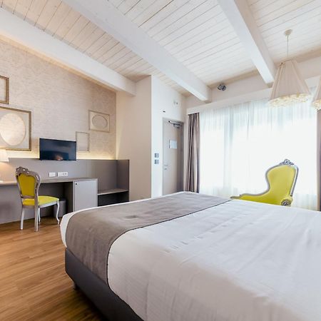 Diamante Mhotel Колленьо Екстер'єр фото
