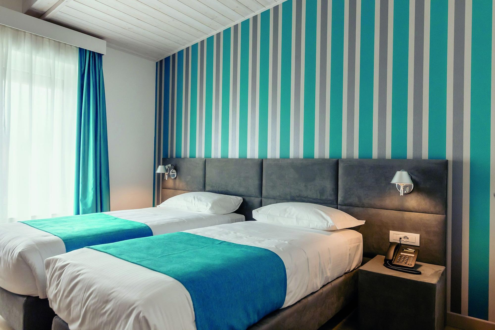 Diamante Mhotel Колленьо Екстер'єр фото