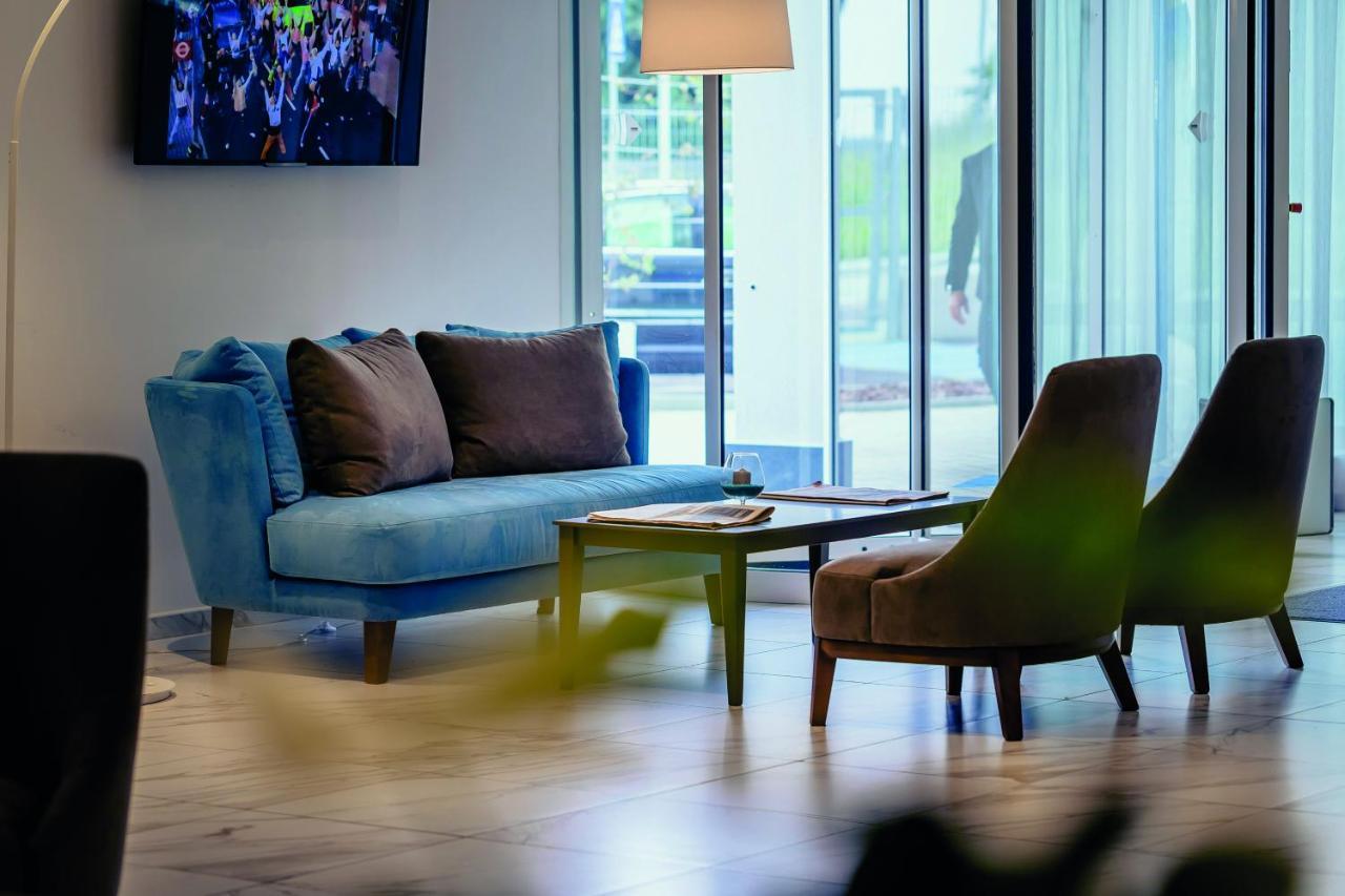 Diamante Mhotel Колленьо Екстер'єр фото