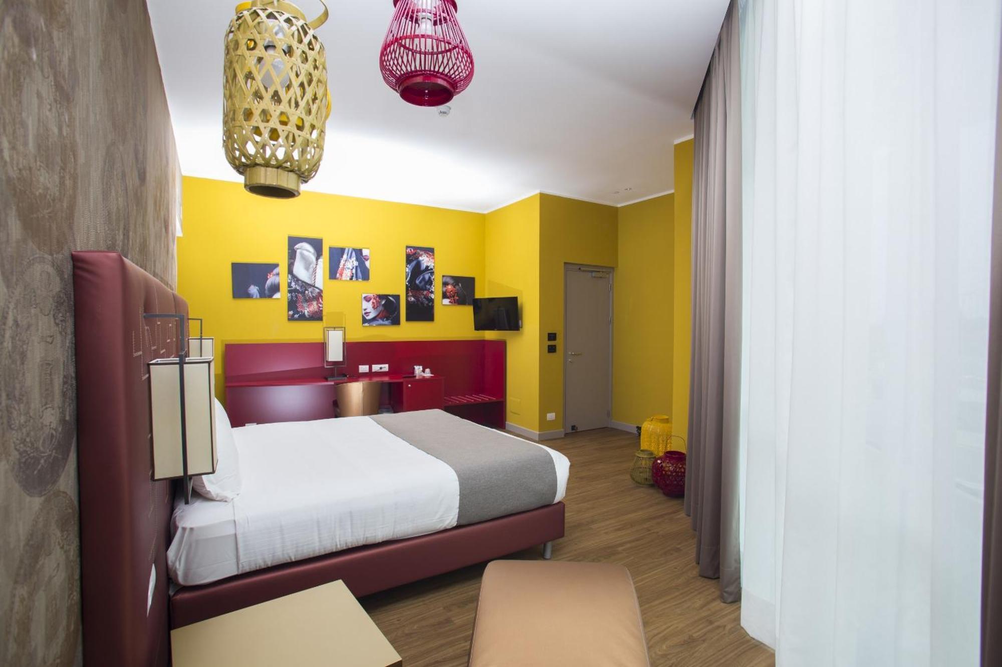 Diamante Mhotel Колленьо Номер фото