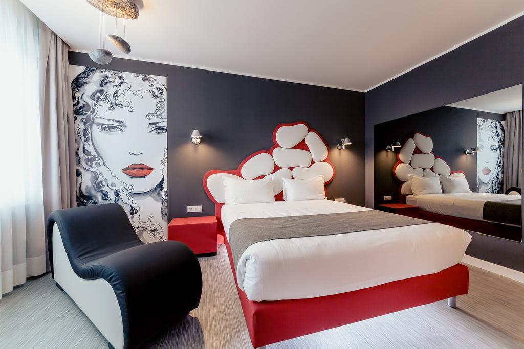 Diamante Mhotel Колленьо Екстер'єр фото